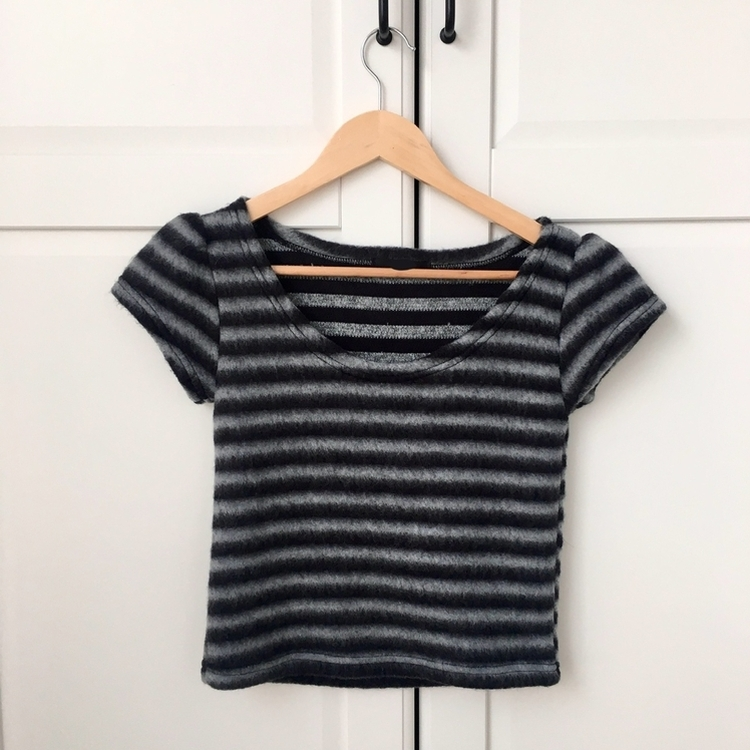 모리걸 앙고라 레이어드 라운드넥 반팔 니트