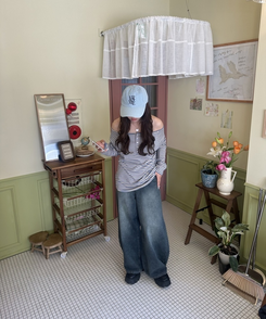 オフショルダーボーダートップス SKY BLUE