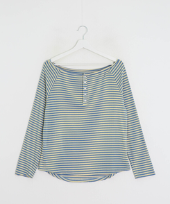 オフショルダーボーダートップス