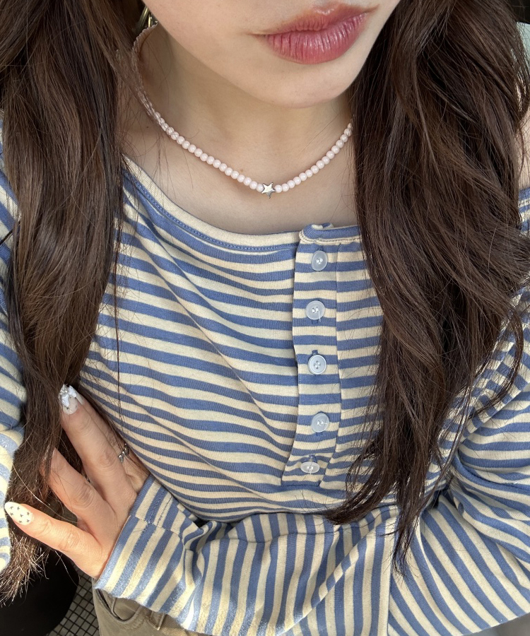 오프숄더 스트라이프 탑 소라