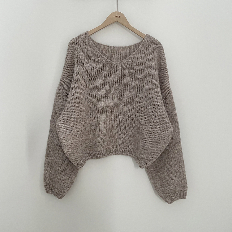 포도색감 오버핏 브이넥 벌룬 아방핏 겨울 봄니트