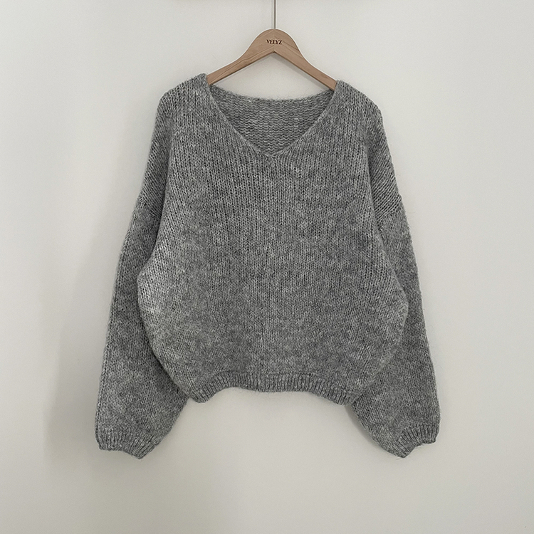 포도색감 오버핏 브이넥 벌룬 아방핏 겨울 봄니트