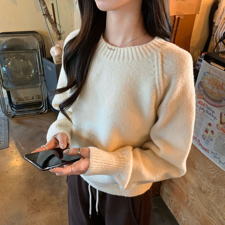 퀄리티 핏 보장하는 모모 라운드 아방핏 겨울 긴팔 니트 루즈핏 긴팔티 데일리 상의 6color 아이보리