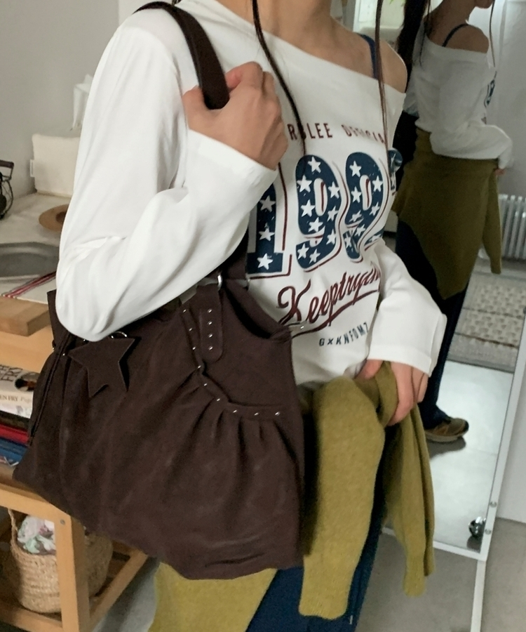 シルバースタッドフェイクレザーショルダーバッグ COFFEE