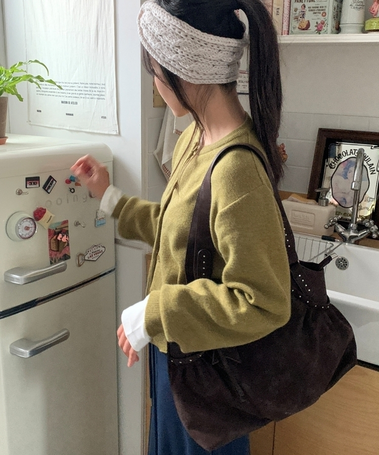 シルバースタッドフェイクレザーショルダーバッグ COFFEE