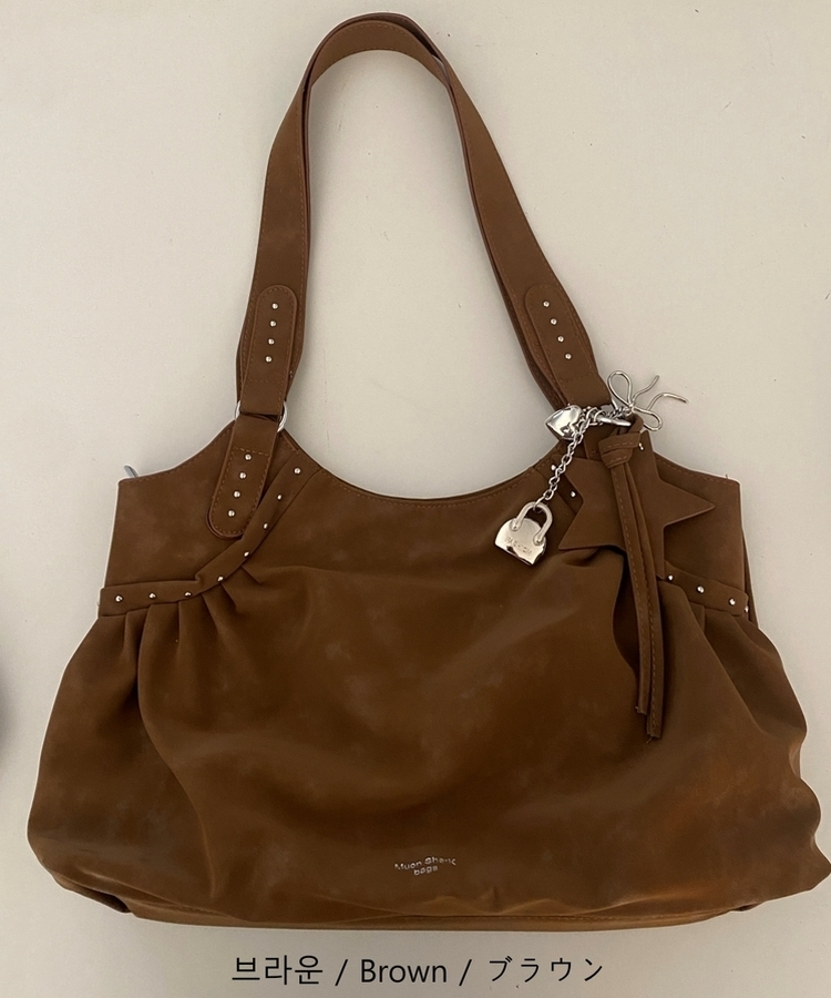 シルバースタッドフェイクレザーショルダーバッグ