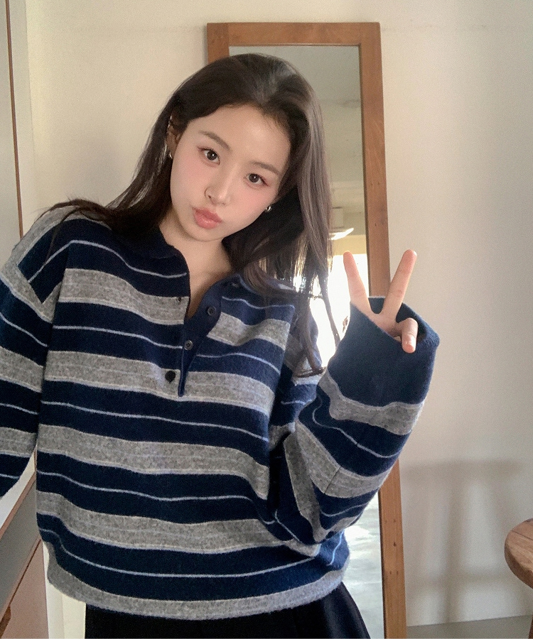 【ウール混】（ラムウール♥／ストライプ／体型カバーシルエット）ラムウールストライプカラールーズフィットニット INDI BLUE