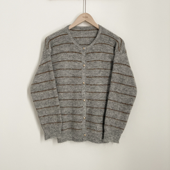 모헤어 배색 스트라이프 단가라 라운드넥 골드 콩단추 아방핏 니트가디건