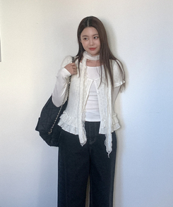 【マフラー付き】レイヤード長袖Tシャツ IVORY