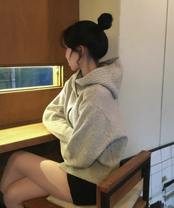 모루 후드 버튼 하이넥 니트 가디건 그레이