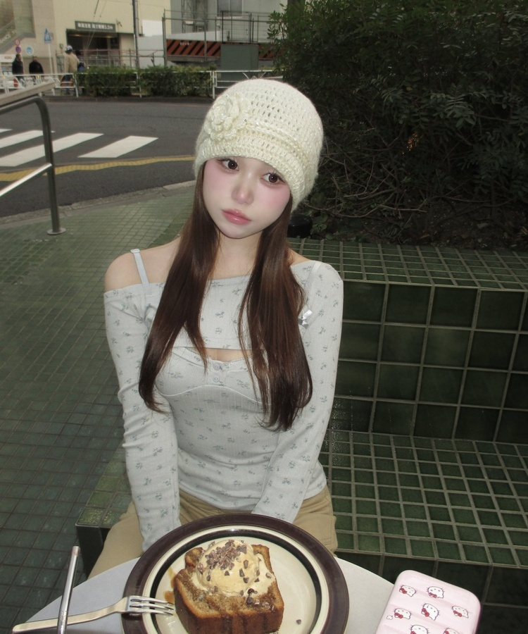 잔꽃 레이어드 긴팔티셔츠 그레이