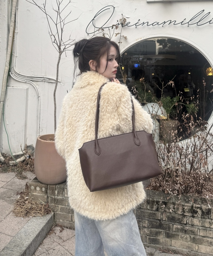 심플 베이직 캐주얼 숄더백 커피