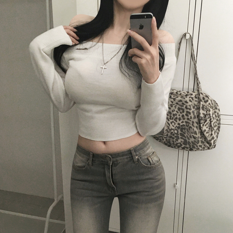 オフショルダーペンダントスリムニット(5color) IVORY