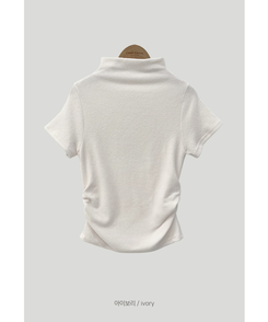 シャーリングハーフタートルネックTシャツ