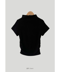 シャーリングハーフタートルネックTシャツ