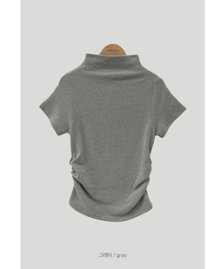 シャーリングハーフタートルネックTシャツ