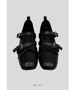 ストラップフラットシューズ