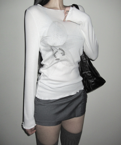 フラワースリム長袖Tシャツ IVORY
