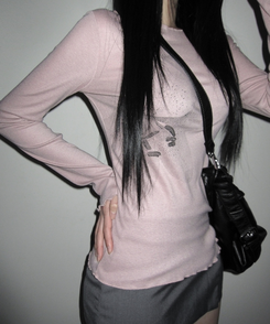 フラワースリム長袖Tシャツ INDIE PINK