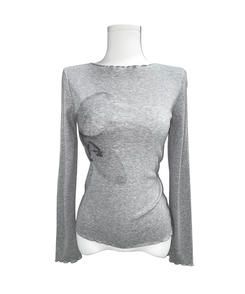 フラワースリム長袖Tシャツ