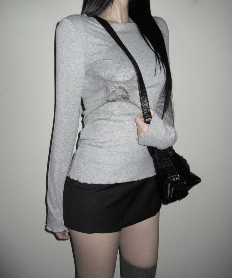 フラワースリム長袖Tシャツ GREY