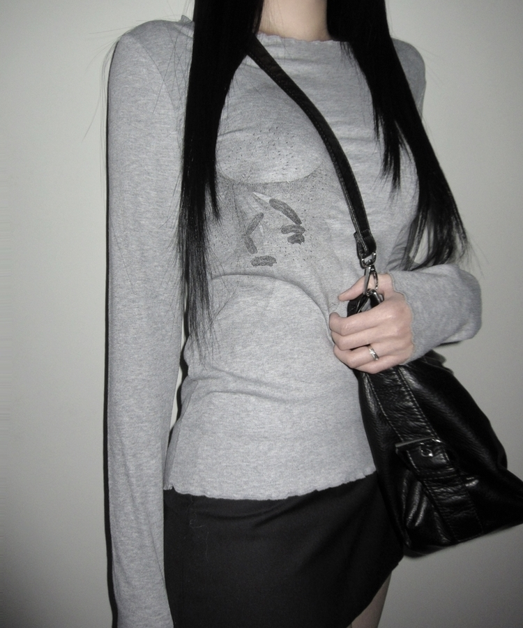 フラワースリム長袖Tシャツ GREY