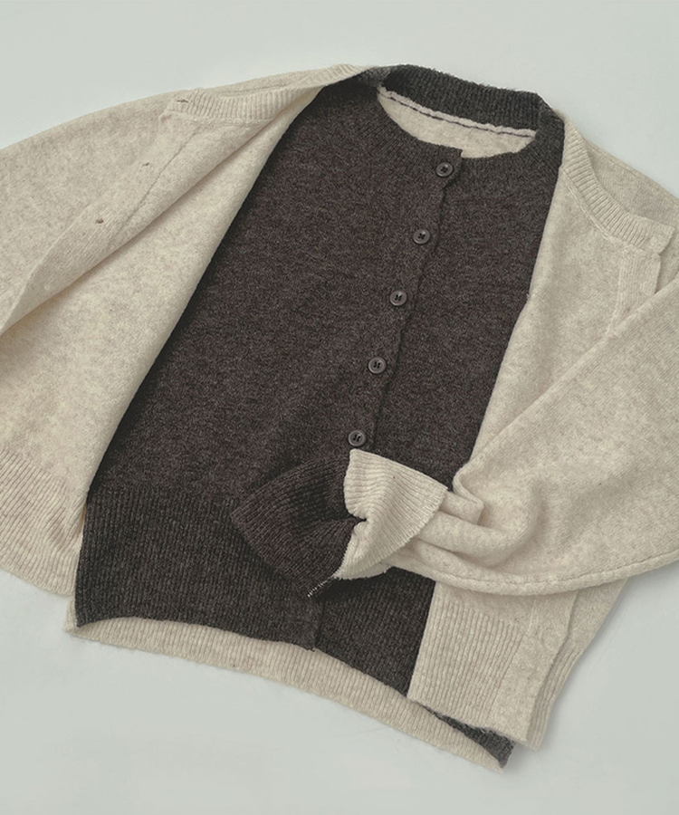 울 펜던트 고퀄 배색 레이어드 가디건