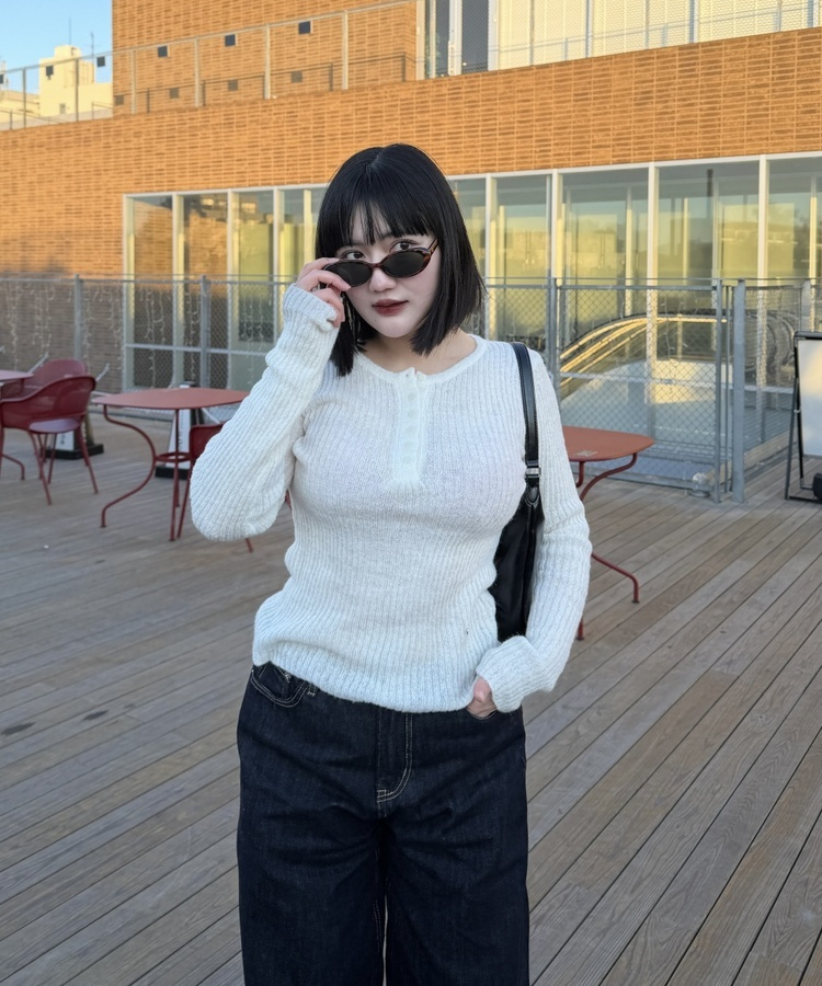 슬립 단추 울 골지 버튼 슬림 긴팔티셔츠 아이보리