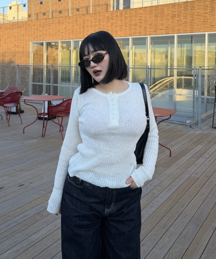 슬립 단추 울 골지 버튼 슬림 긴팔티셔츠 아이보리