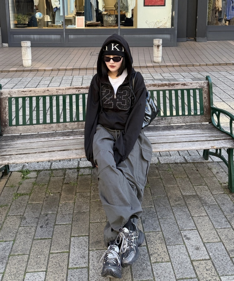 숫자 레이스 후드집업 블랙