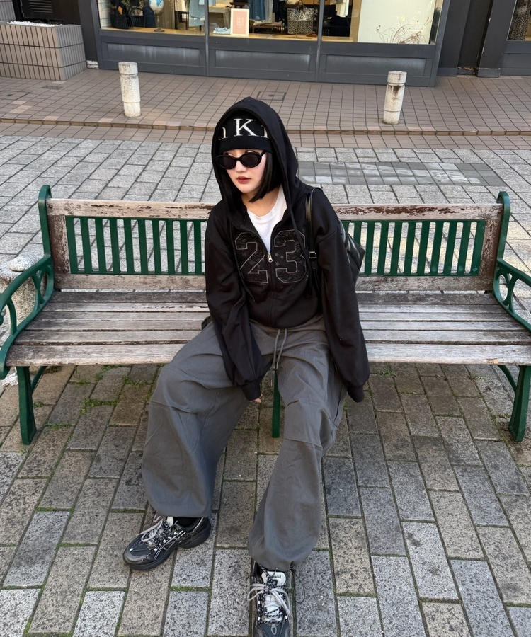 숫자 레이스 후드집업 블랙