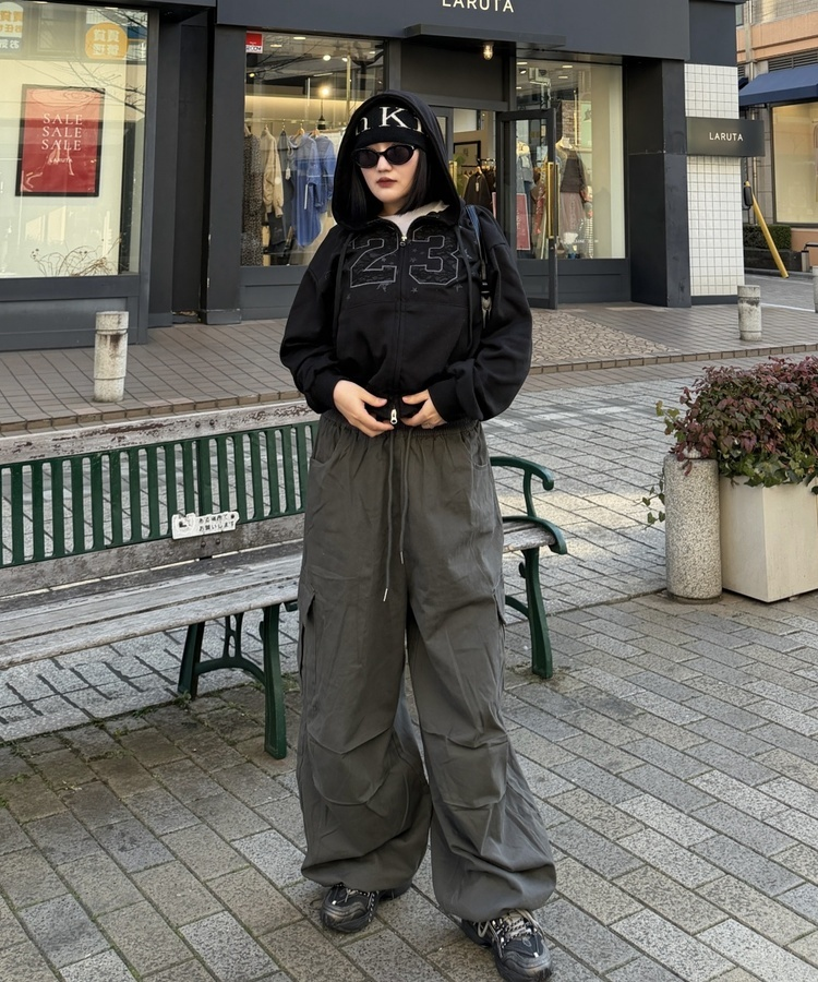 숫자 레이스 후드집업 블랙