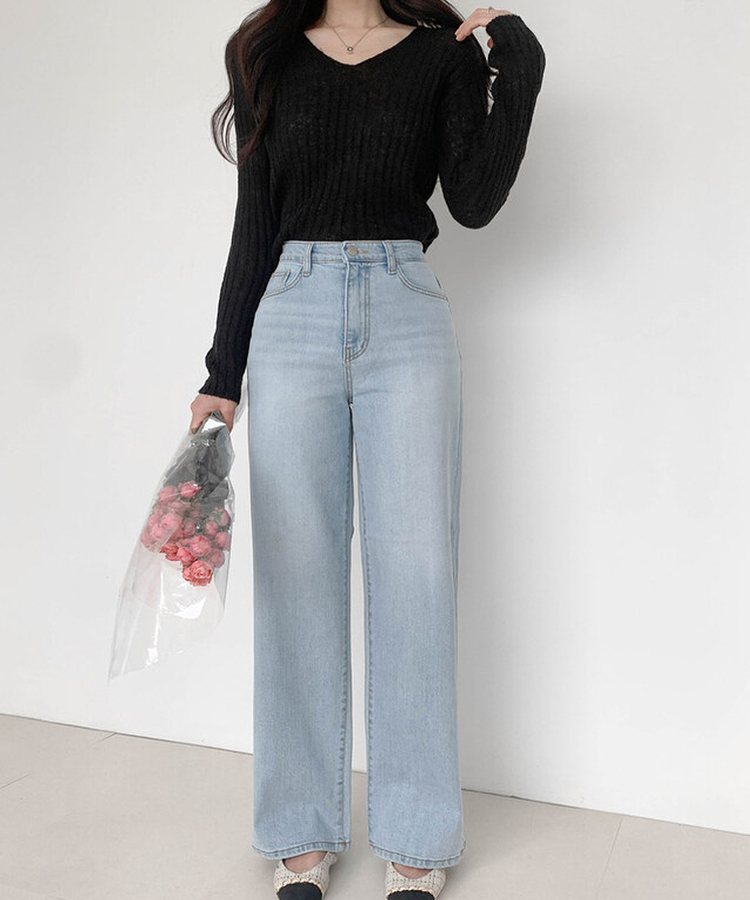 イトブルーストレートパンツ LIGHT BLUE