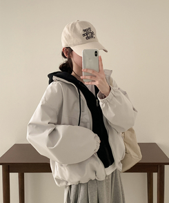 レイヤードオーバーフードウィンドブレーカー IVORY