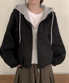 レイヤードオーバーフードウィンドブレーカー BLACK