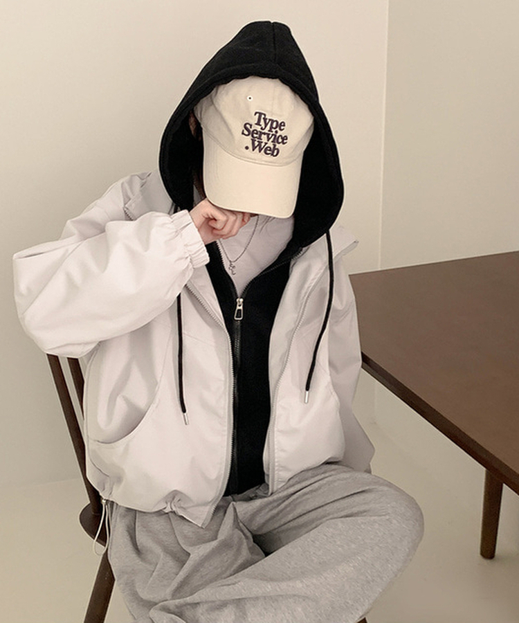 レイヤードオーバーフードウィンドブレーカー IVORY