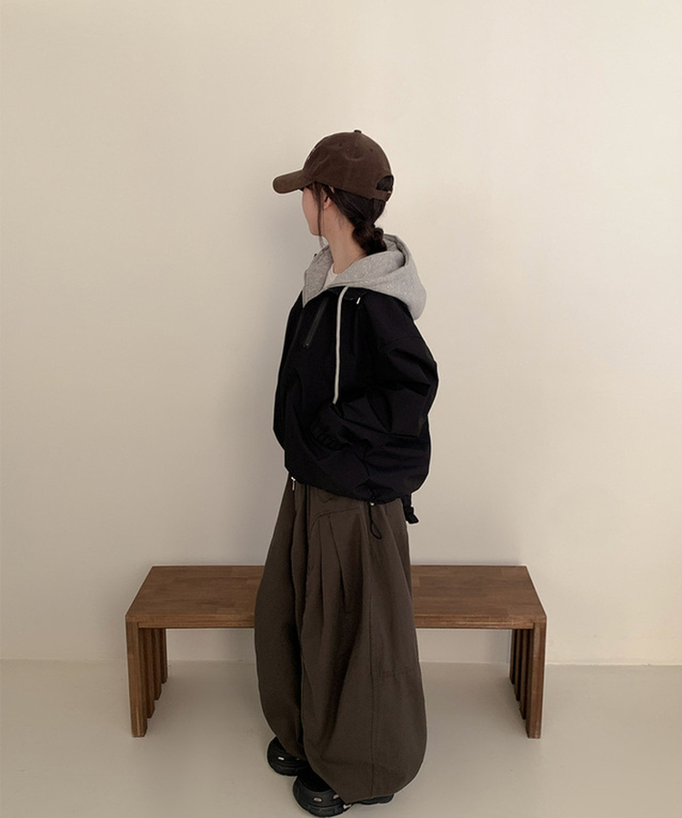 レイヤードオーバーフードウィンドブレーカー BLACK