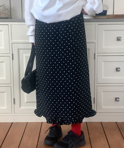 ウールドットフリルロングスカート BLACK