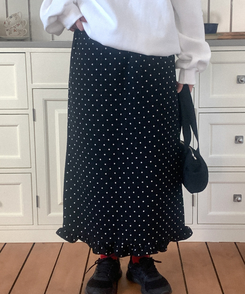 ウールドットフリルロングスカート BLACK