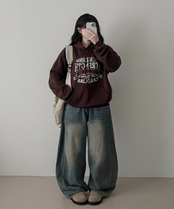 【起毛】ヘリテージレタリングフード BROWN