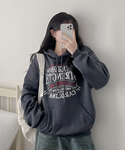 【起毛】ヘリテージレタリングフード CHARCOAL