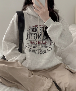 【起毛】ヘリテージレタリングフード OATMEAL