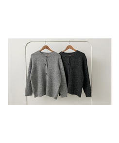 ルーズフィットニットカーディガン