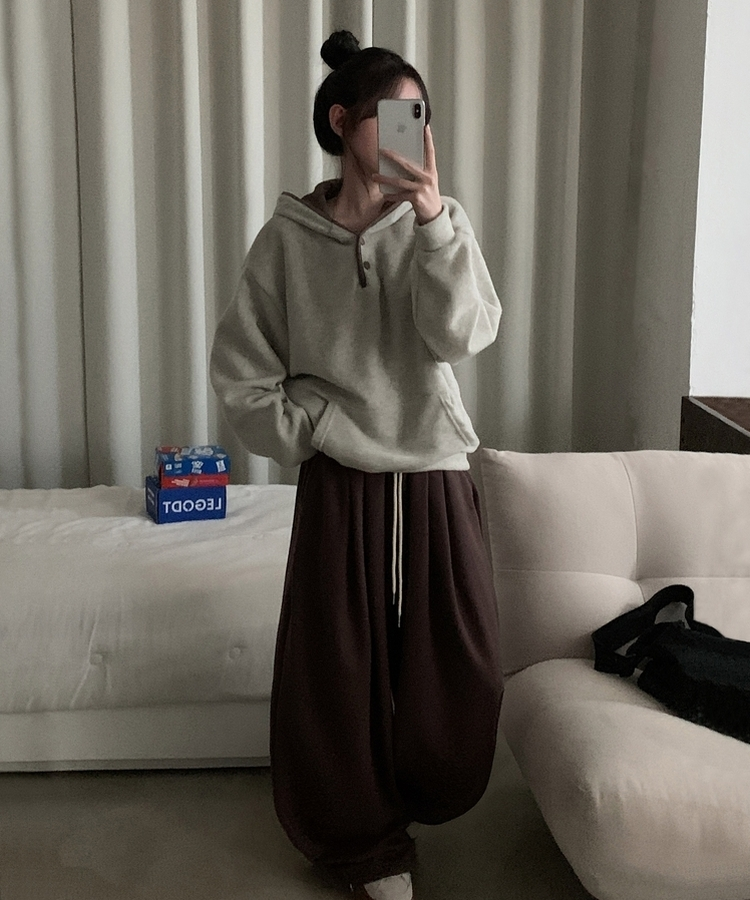 토즈오 버튼 스냅 후드 배색 후리스 오트밀