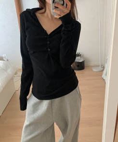 Vネックボタンシャーリングフード(6color) BLACK