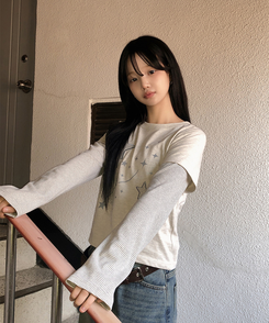レイヤードスター刺繍長袖Tシャツ OATMEAL
