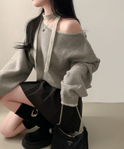 구름을 니트로 담는다면베스킨 배색 입술넥 니트 초커 그레이+아이보리