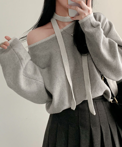 구름을 니트로 담는다면베스킨 배색 입술넥 니트 초커 그레이+아이보리