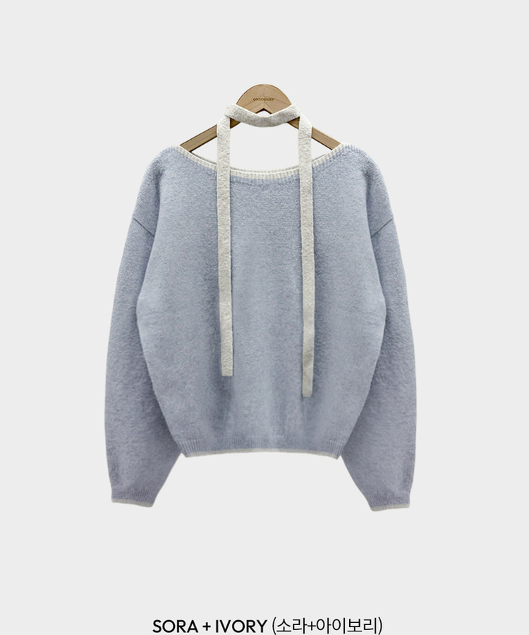 구름을 니트로 담는다면베스킨 배색 입술넥 니트 초커