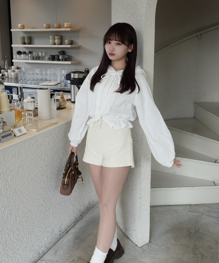 핀턱 후드 블라우스 아이보리